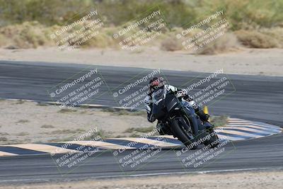 media/Nov-16-2025-Race Pace (Sun) [[8c5fa54630]]/Non Verified Riders (1st 20 Minutes)/2-Turn 10 (1010am)/